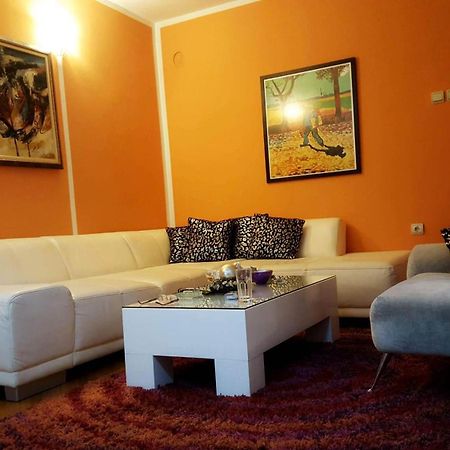 Shangri La Residence Ni Exteriér fotografie